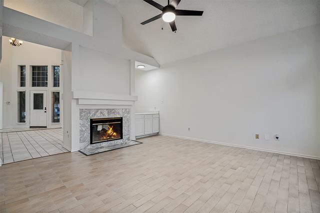 Building Photo - 1333 Maywood Ct