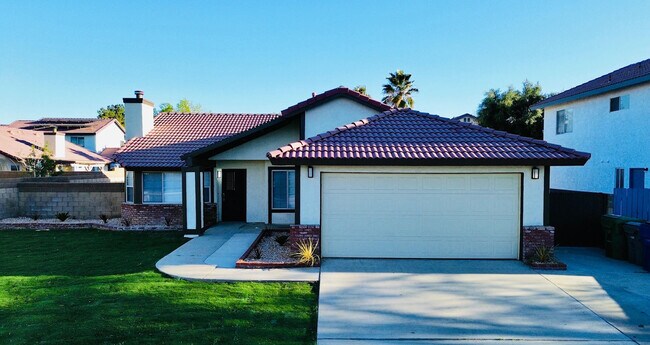 Building Photo - 1532 Michelle Ave