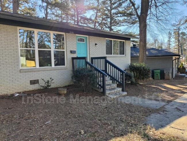 Primary Photo - 3106 Erskine Dr