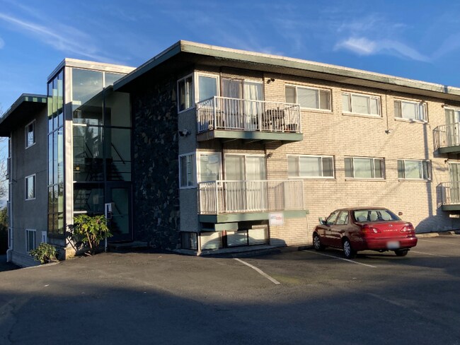Building Photo - 12722 76th Ave S
