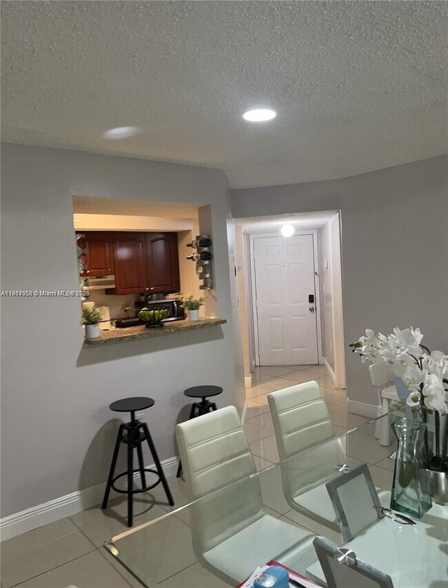 Building Photo - 15661 SW 104th Terrace