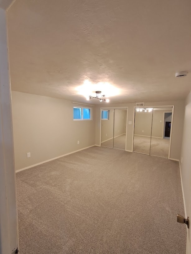 Building Photo - 3911 NE Rova Rd