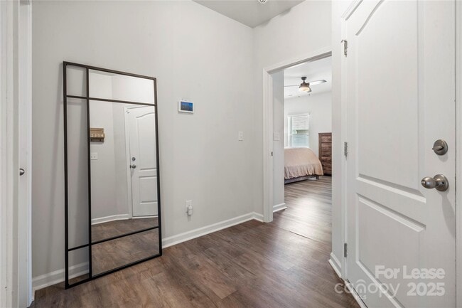 Building Photo - 8513 Gold Rush Ct