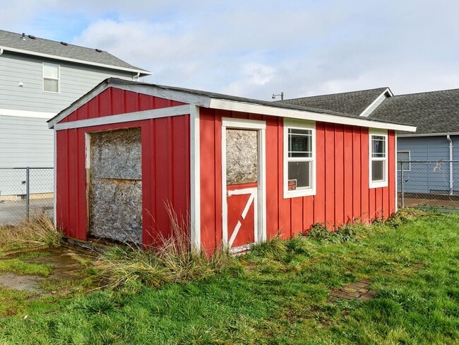 Building Photo - 11th - VPM415E-5