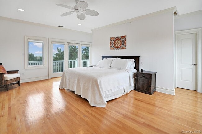 Building Photo - 605 Dune Rd