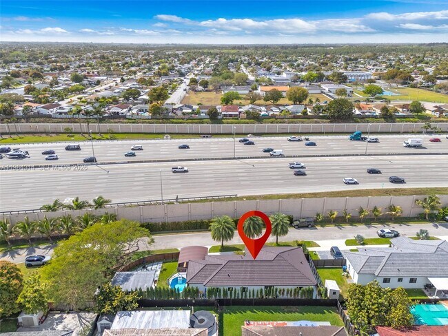 Building Photo - 17805 SW 114th Ct