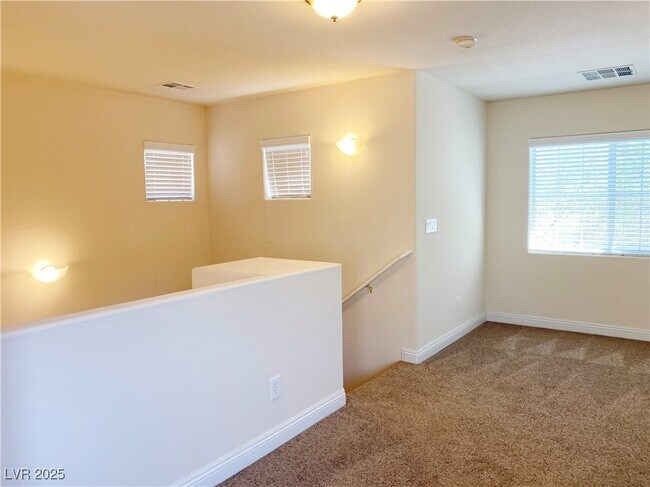 Building Photo - 4821 Longshot Dr