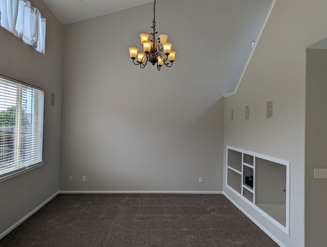 Building Photo - Gorgeous 2 Story 3 Bedroom 2.5 Baths in Dacono For Rent