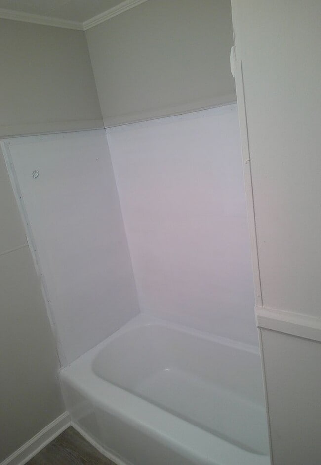 Building Photo - 408 Lumpkin Ave