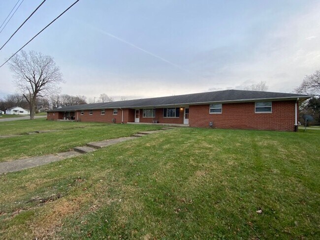 Building Photo - 425-453 Ogden Road