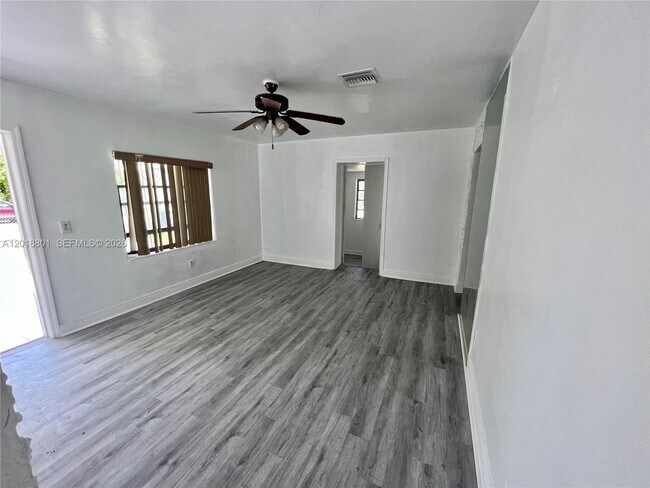 Building Photo - 1801 NW 88th St