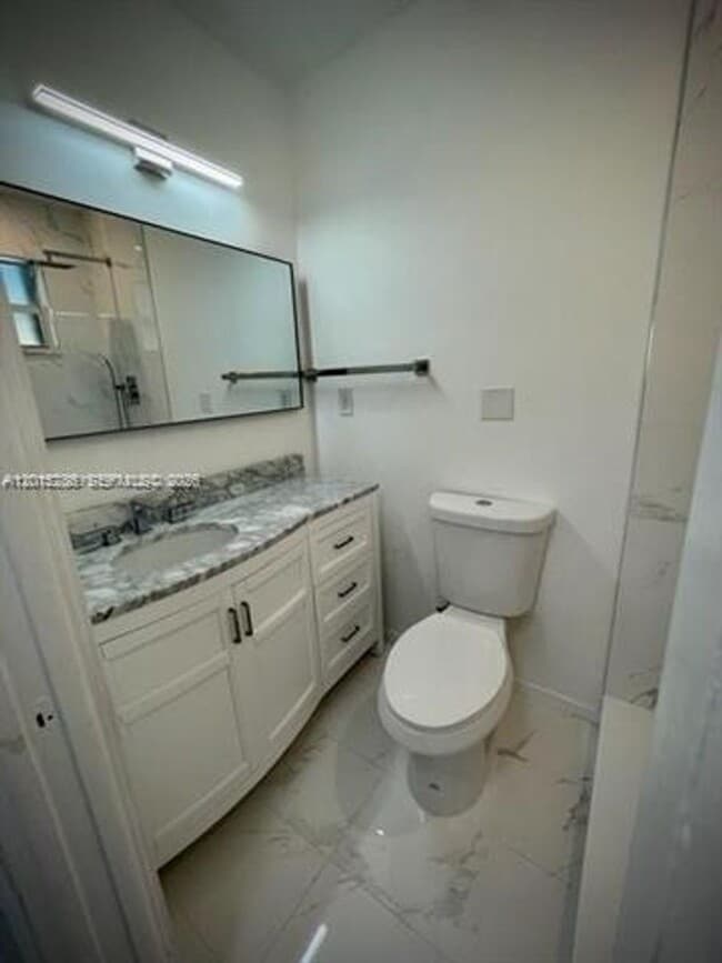 Building Photo - 7425 SW 118th St