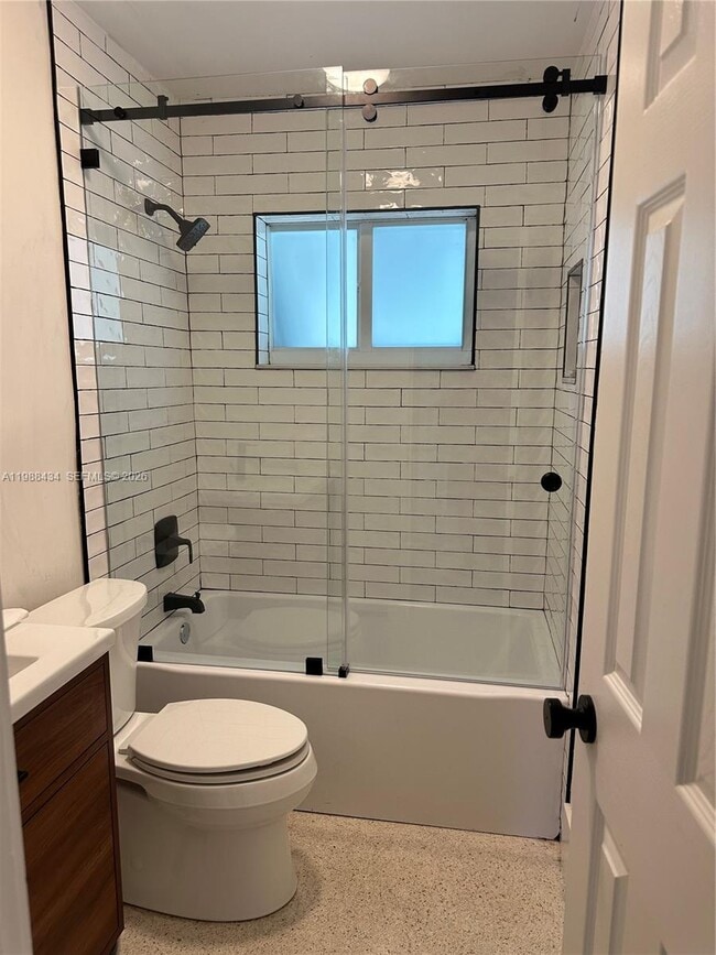 Building Photo - 1351 SW 32nd St