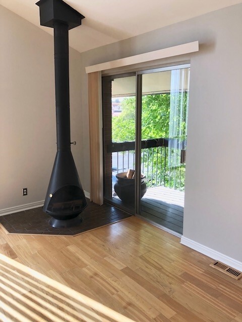 Building Photo - 251 S 700 E