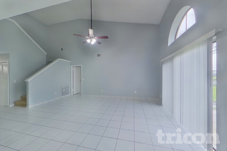 Building Photo - 234 Satinwood Cir