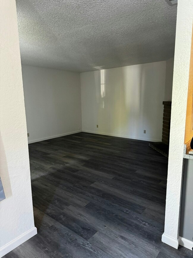 Building Photo - 7407 Kelley Dr