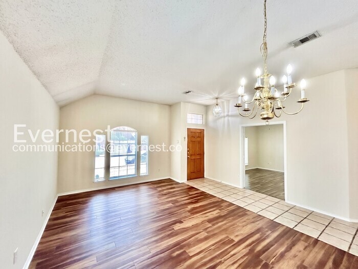 Building Photo - 7912 Boylston Dr