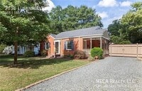 Building Photo - 2618 Lumina Ave