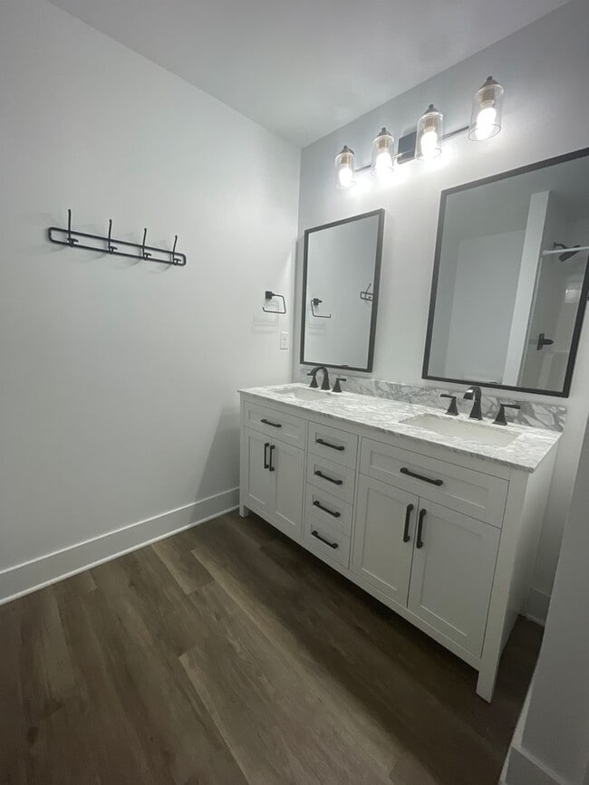 Building Photo - Welcome Home