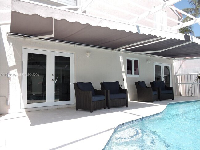 Building Photo - 15220 SW 49th St