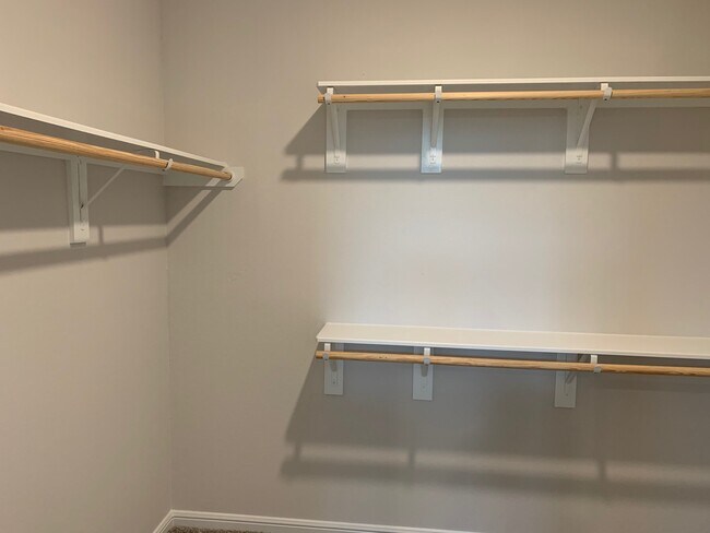 Building Photo - 8022 Cliffside Terrace Ct