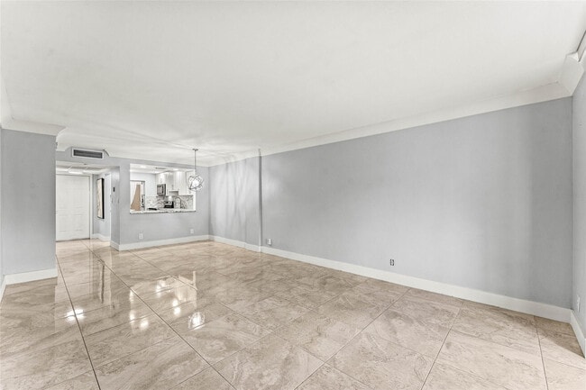 Building Photo - 4502 N Federal Hwy