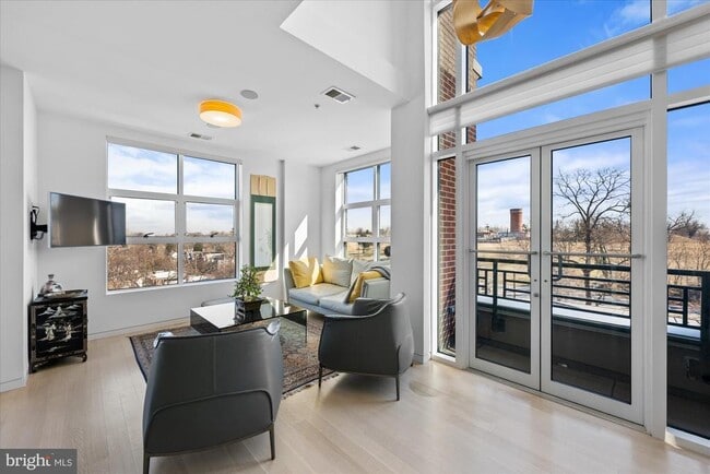 Building Photo - 4750 41st St NW