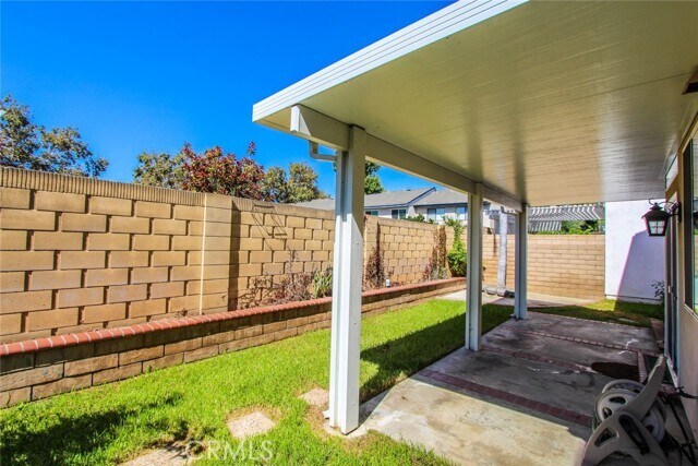 Building Photo - 655 Roscoe St