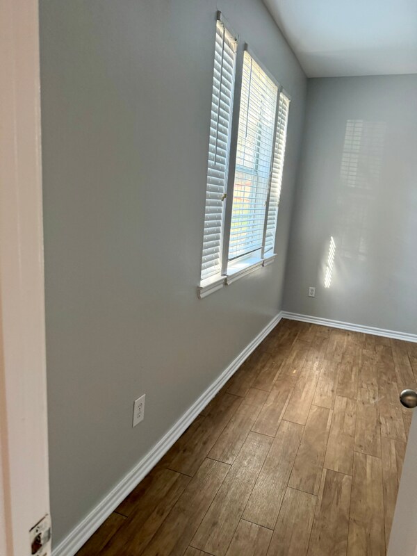 Building Photo - 6804 N Capital of Texas Hwy