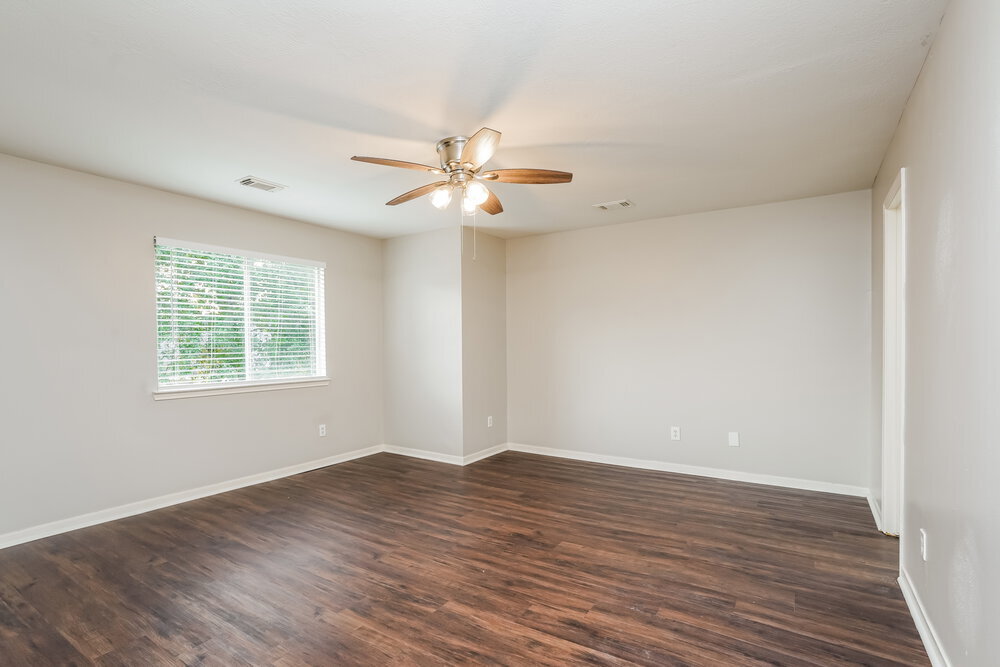 Building Photo - 3315 Maymist Dr