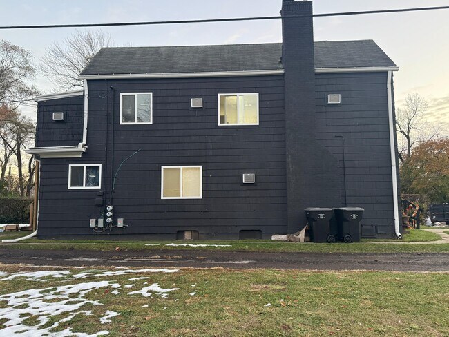 Building Photo - 542 N Scott St