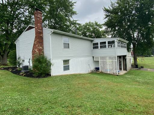 Building Photo - 60 Judson Rd