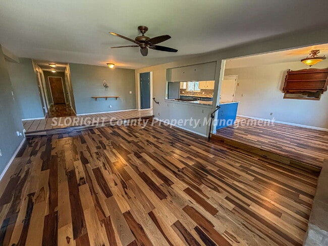Building Photo - AVAILABLE APRIL - 3 Bedroom/ 2 Bath Los Osos Home