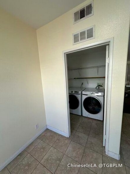 Building Photo - 12505 Palmeria Ln