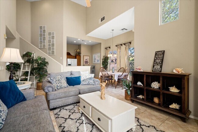 Building Photo - 3975 N Hualapai Way