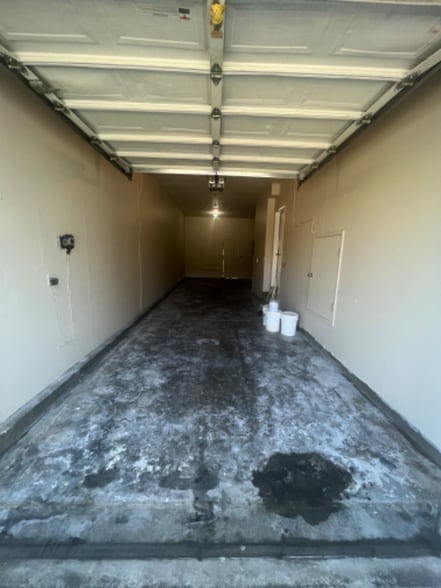 Building Photo - 3348 Newmark Dr