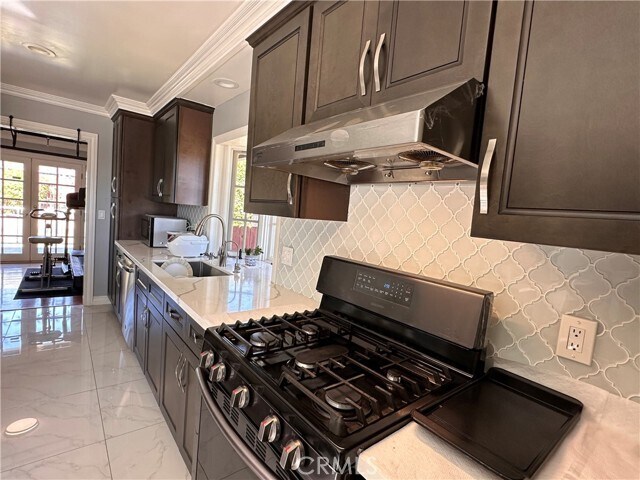 Building Photo - 28068 Braidwood Dr