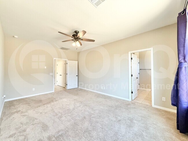 Building Photo - 6907 W Pedro Ln