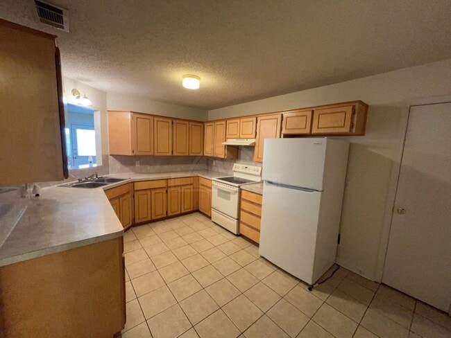 Building Photo - 4206 Frigate Dr