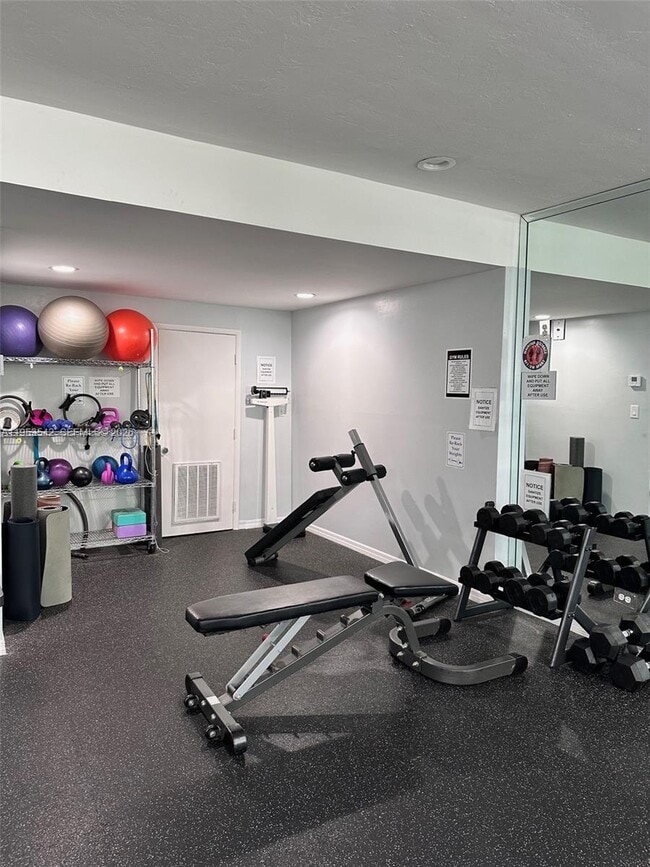 Building Photo - 1408 Brickell Bay Dr