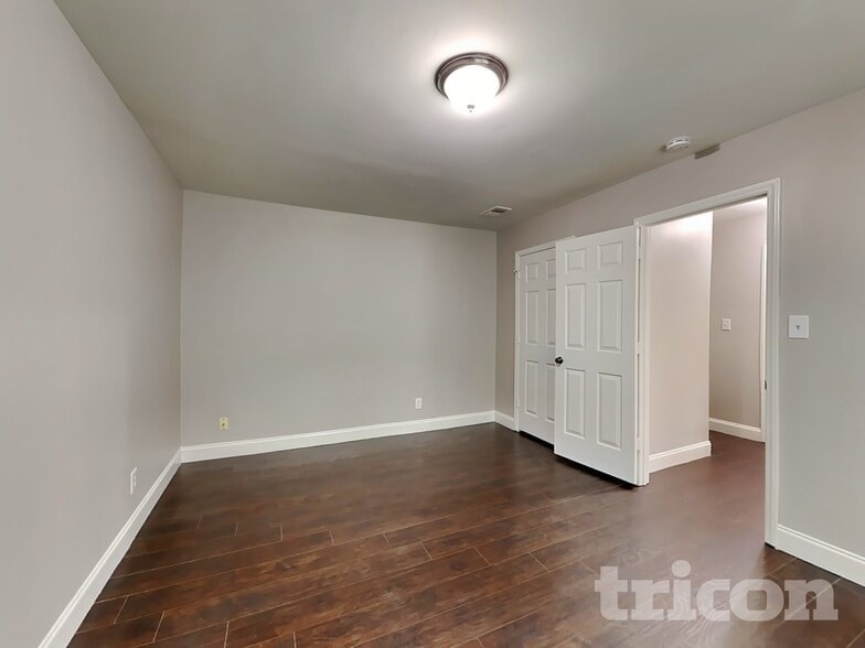 Building Photo - 14011 Phillips Rd