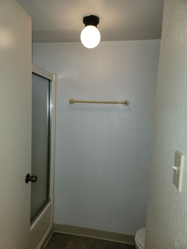 Building Photo - Condo in the most desired gated community ...