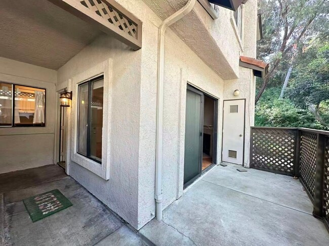 Building Photo - 2 BEDROOM HOME FOR LEASING IN Diamond Bar