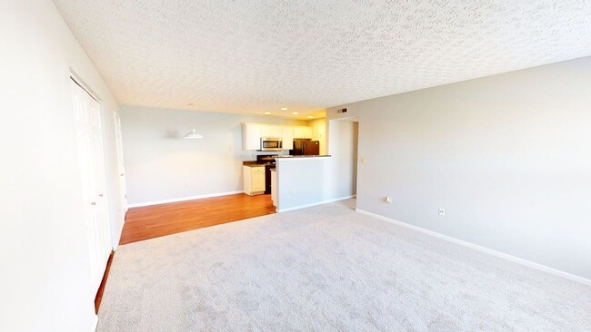 Building Photo - 5586 Cypress Chase