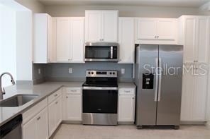 Building Photo - 11818 Sky Acrs Ter