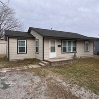 Building Photo - 9 W 42nd St