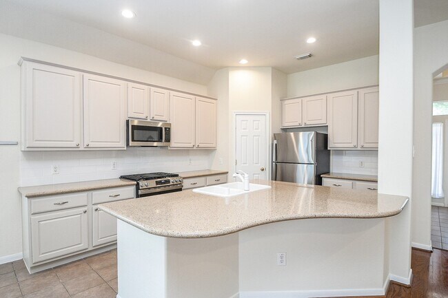 Building Photo - 4703 Camden Brook Ln