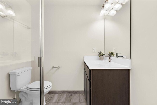 Building Photo - 1110 Thomas Trl