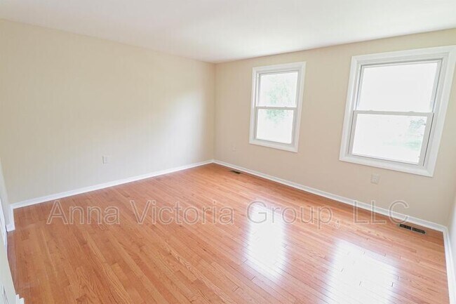 Building Photo - 12417 Asbury Dr