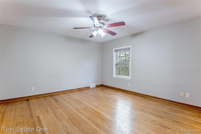 Building Photo - 4141 Van Amberg Rd